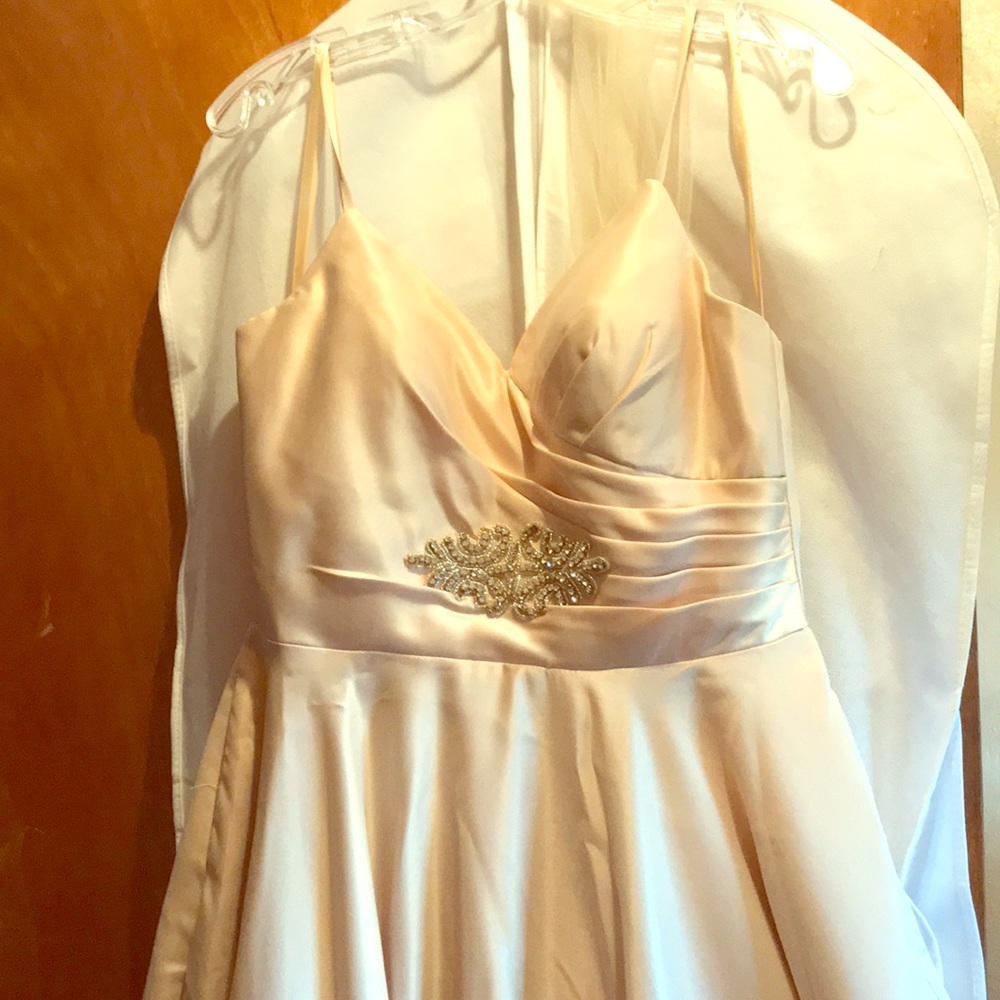 Wedding dress